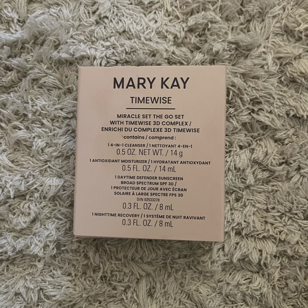 Mary Kay Timewise Miracle Travel Set
